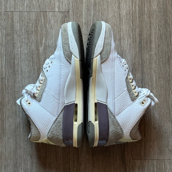 A Ma Maniere Jordan 3s - Size 8 - Picture 3 of 6